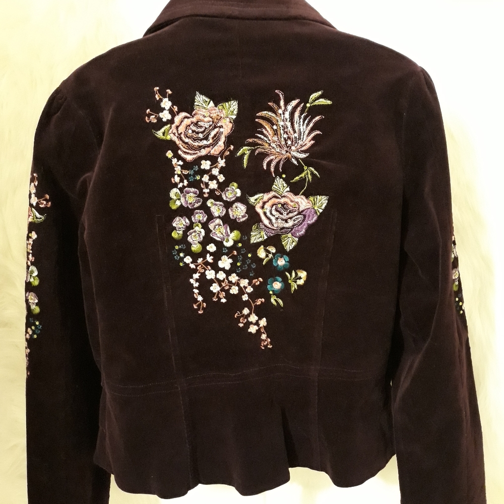 Embroidered Velvet Blazer Jacket - Deep Plum - Picture 6 of 15